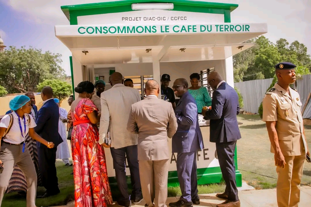 Un kiosque à café local inauguré à l’Assemblée nationale pour ...