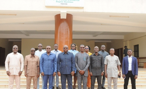 Photo de famille de la tournée