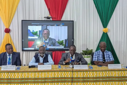 Image des acteurs présent à la table