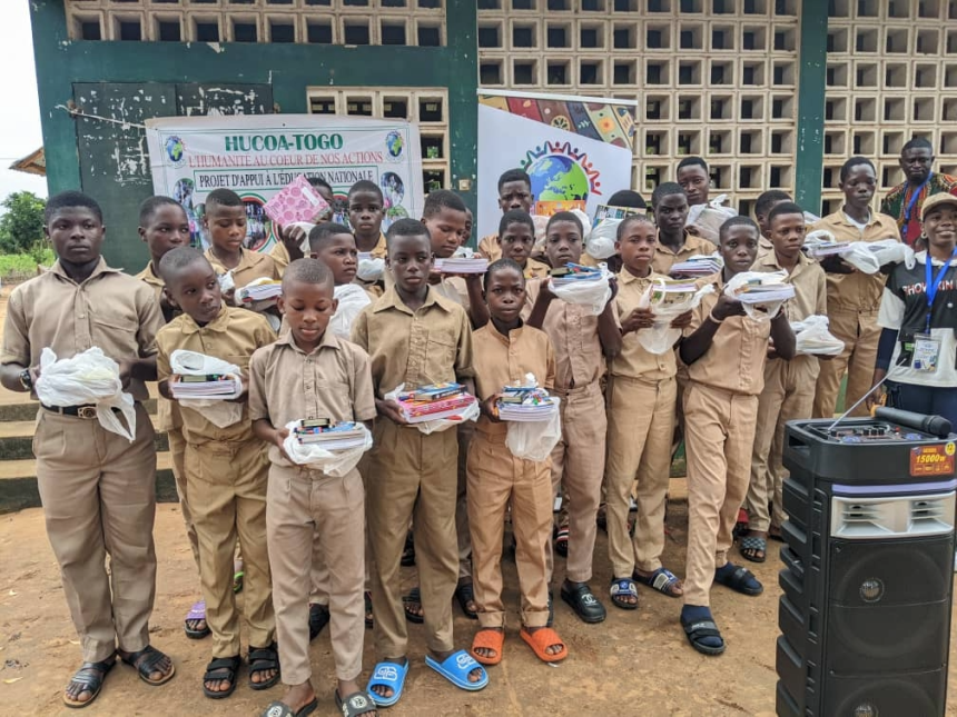 Distribution de 100 kits aux élèves de Melly-Djigbé